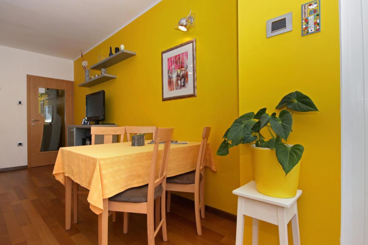 Apartment Bizjak Pula Buitenkant foto